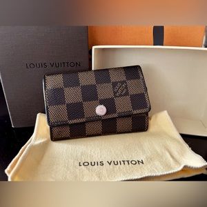 Louis Vuitton Key Holder